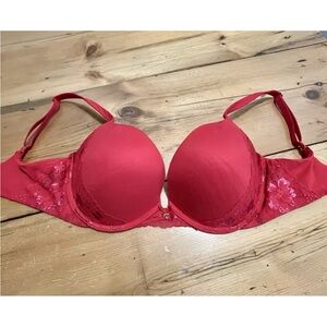 Victoria’s Secret Bra ~ Body By Victoria Push Up 34DD Red Lace Padded Underwire
